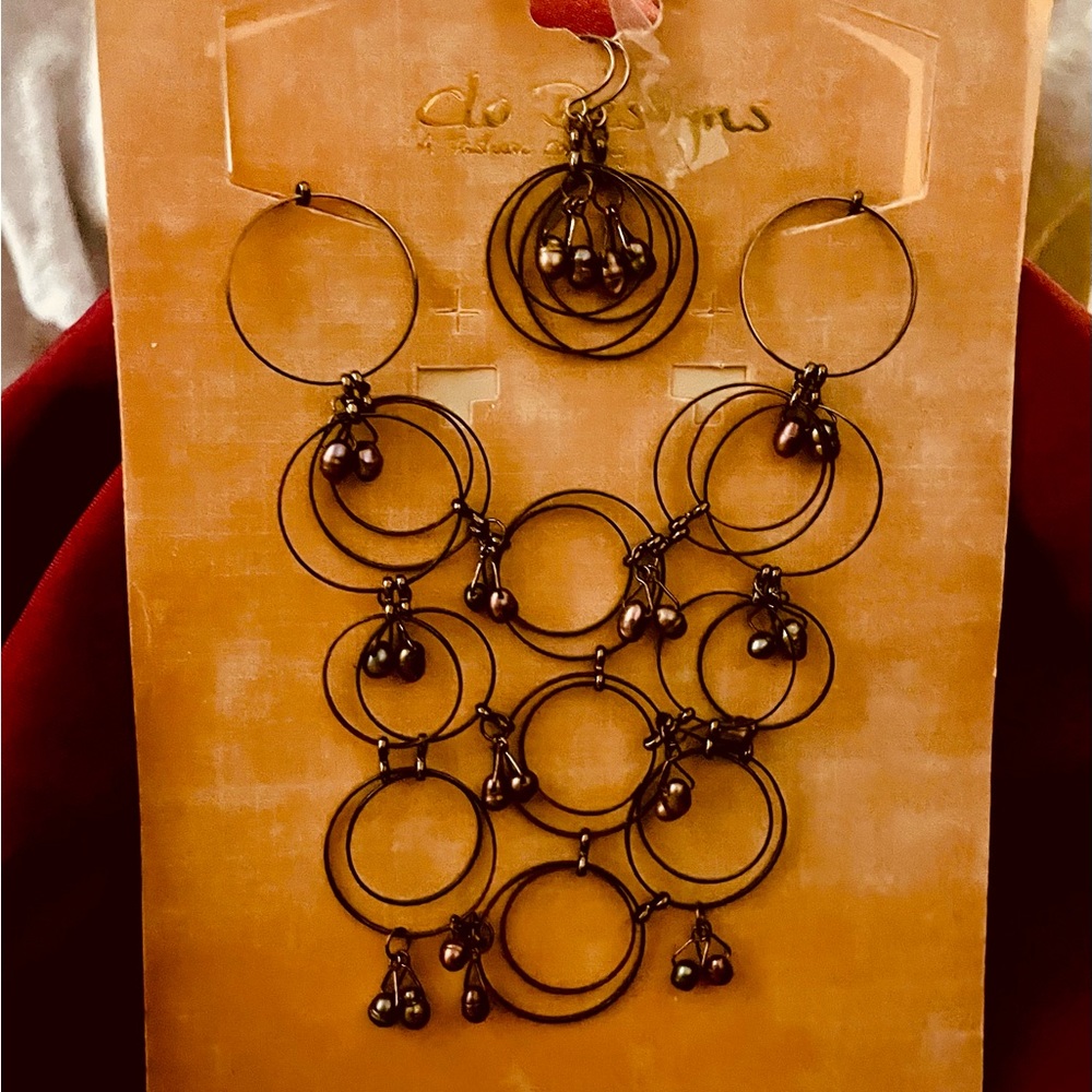 Necklace by Clo
